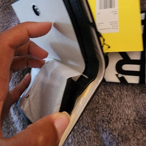 NWT MARC JACOB Genuine Leather wallet w multiple pockets - Picture 8 of 12